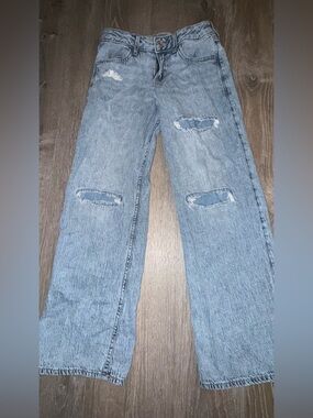 Abercrombie kids Light Blue Relaxed Distressed Jeans